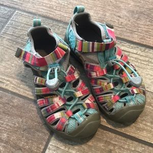 Keen girls sandals size: 12